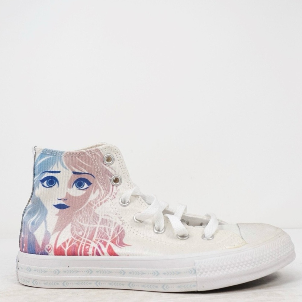 Disney‎ Frozen 2 White Elsa Converse HiTop Chuck Taylor 367353F Size 1 Youth